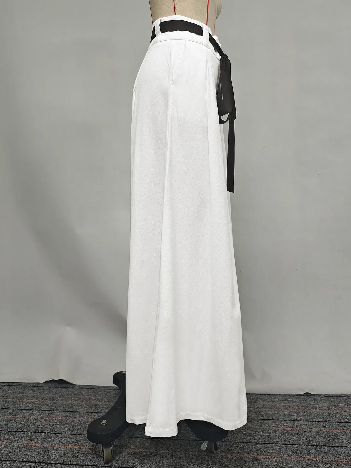 Fashion Y2K clothes Pants for Womens Pants autumn summer 2025 High Waisted Drawstring Pleated Women White Wide Leg Trousers